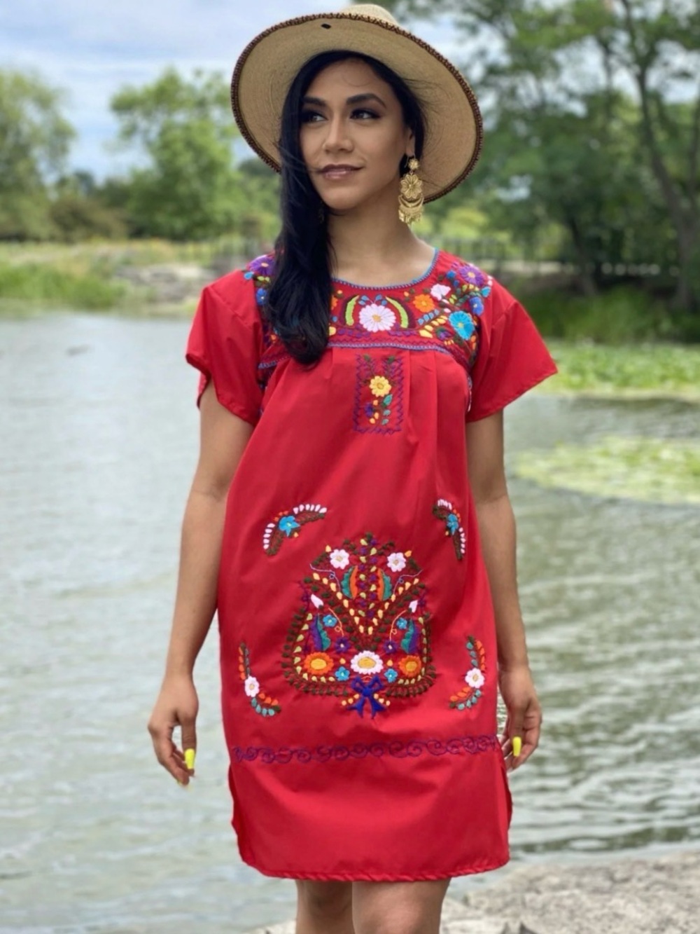 Vintage Embroidered Flores Fiesta Midi Dress  | Red | Size Small